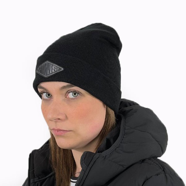 MADNESS BASIC BEANIE BLACK FOLDED